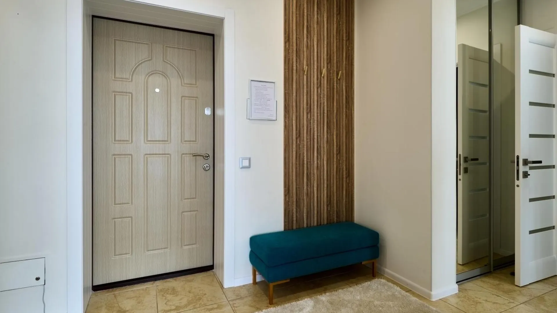Сozy Kiev Apartment Str Chernovola 0*,  Ukrayna