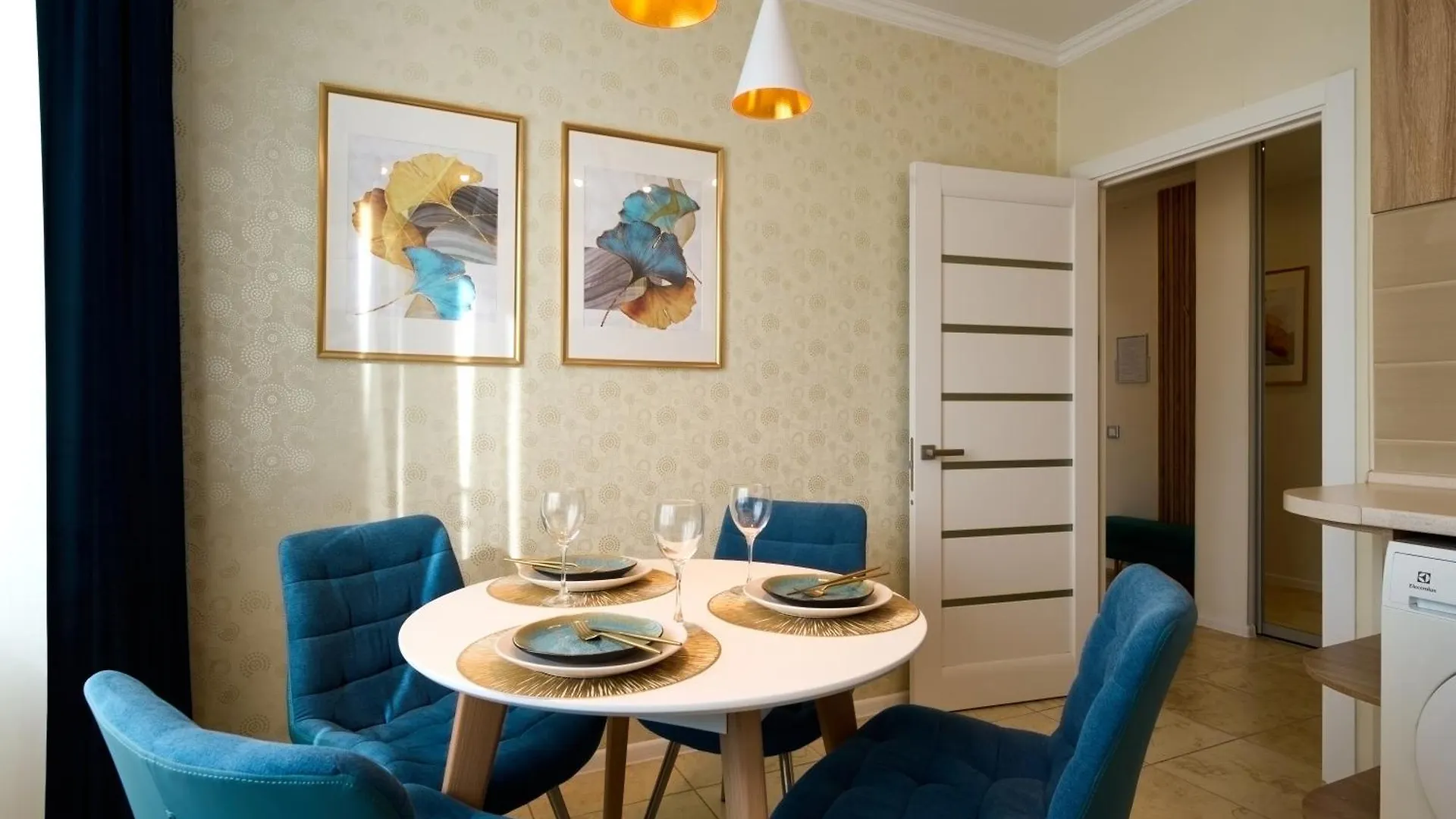 Сozy Kiev Apartment Str Chernovola Ucrânia